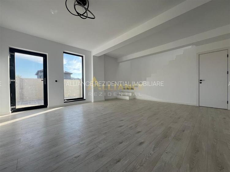 Casa individuala - 4 camere - 2 bai - 280mp teren - 10