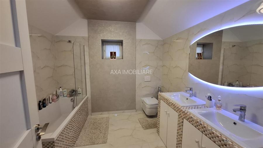 Casa Rediu,5 camere, 2 bai,S.u 150 mp,Beci,Asfalt,0% Comision - 12