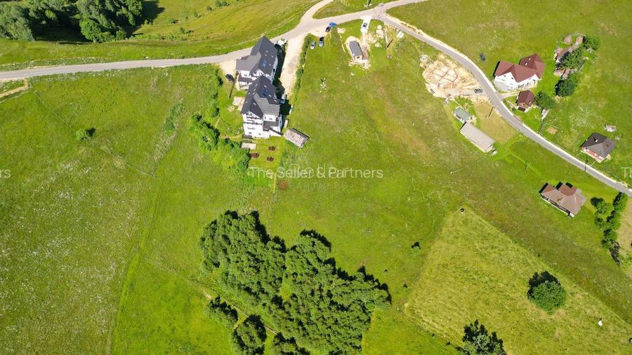 Teren intravilan - 16