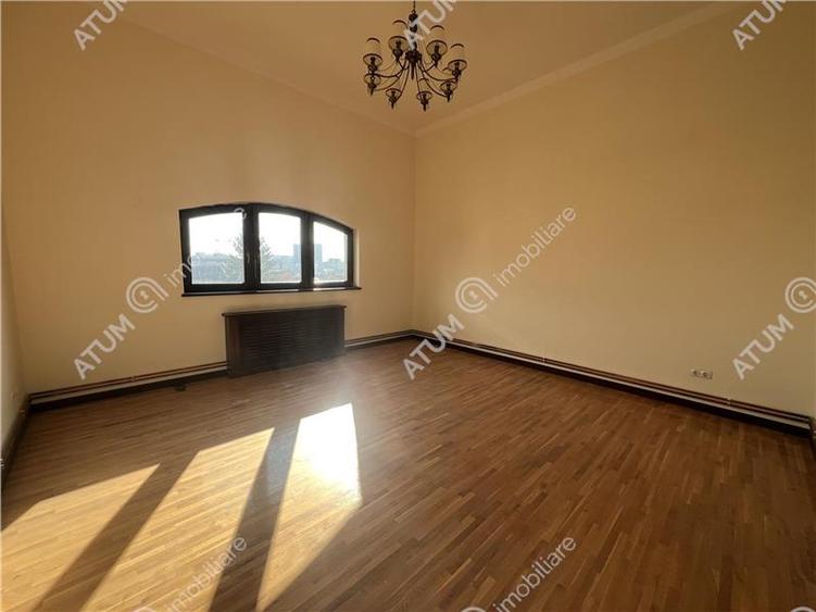 Spatiu birouri renovat de 206 mp utili pe Bld. Victoriei din Sibiu