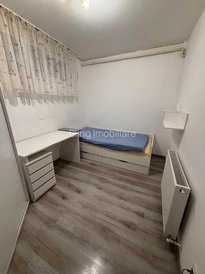Apartament cu 3 camere, 52 mp, balcon, zona Terra - 7