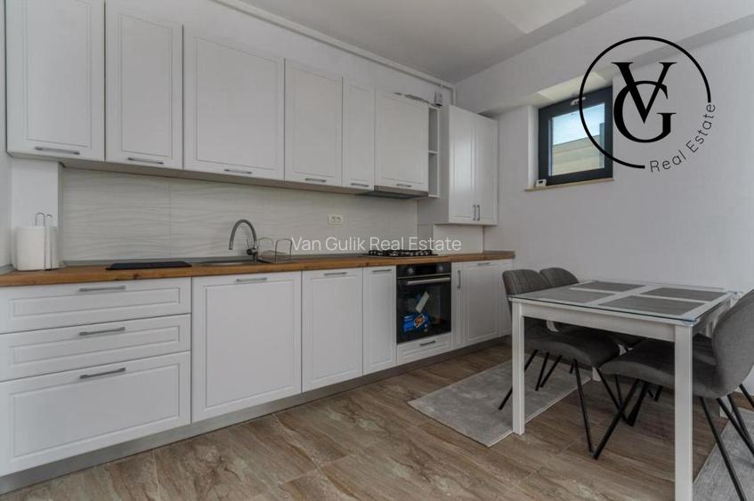 Apartament 3 camere modern - Zona Rex - 16