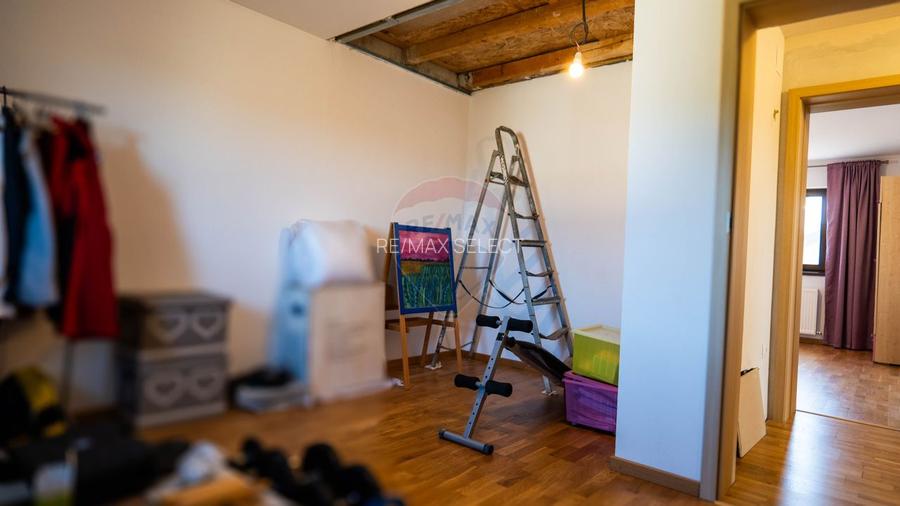 Branesti - vanzare vila deosebita cu 4 camere- Autostrada Soarelui - 18