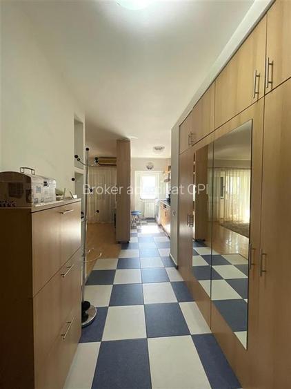 VANZARE GARSONIERA ZONA  MIRCEA VODA NERVA TRAIAN SECTOR 3 - 9