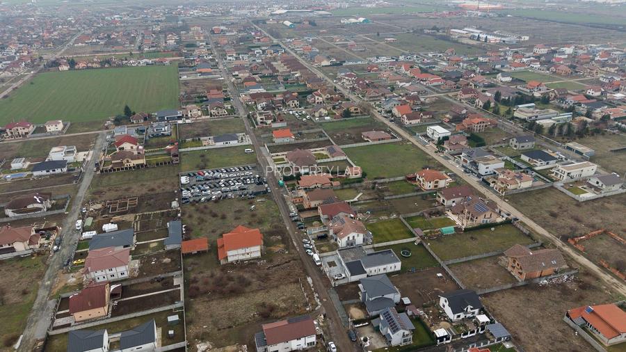 Teren intravilan de 925 mp în Vladimirescu - 15