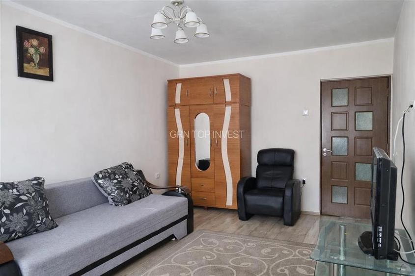 Apartament 2 camere decomandat zona Valea Aurie - 2