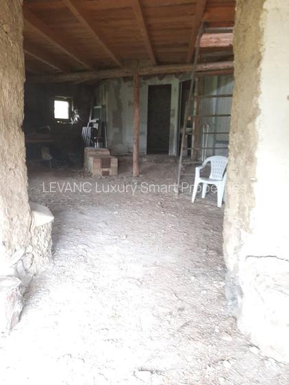 Proprietate pe Valea Vâlsanului – Cabane din lemn + Casă ecologică COB - 21