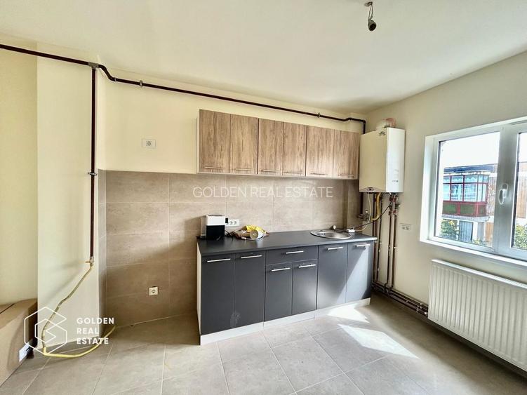 Apartament 3 camere, decomandat, zona Micalaca - 4