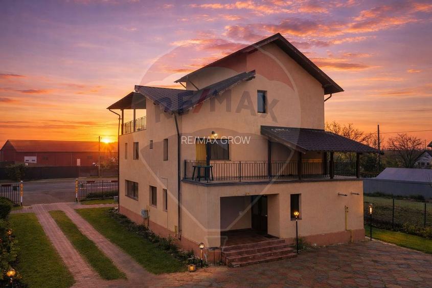 Pensiuni de vânzare lângă Bacău – 21 camere, oportunitate investiție - 4