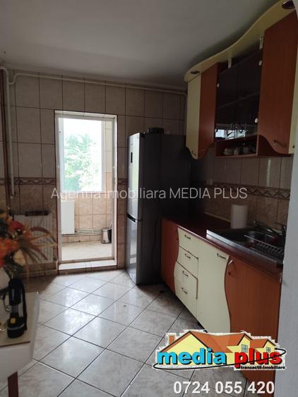 Apartament cu 2 camere decomandat zona Dunarea - 6