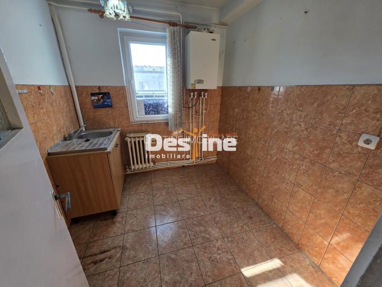 APARTAMENT 2 CAMERE, DECOMANDAT,  MIRCEA CEL BATRAN, 69.990 EURO - 6