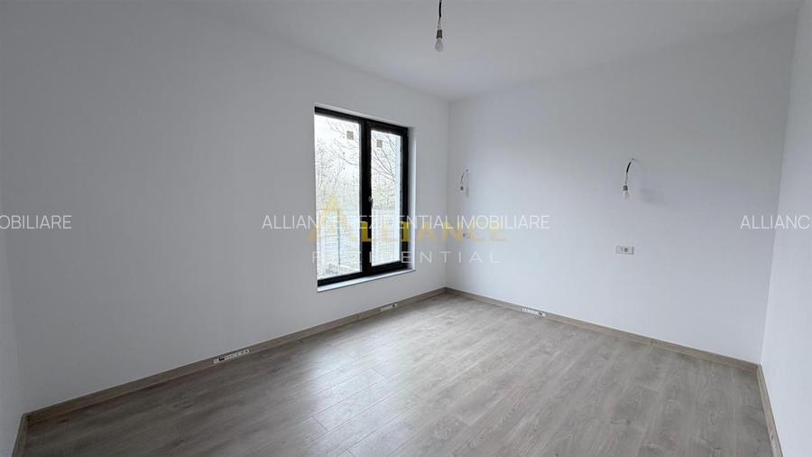 Casa Individuala - 3 camere - 1 baie - 250mp teren - 3