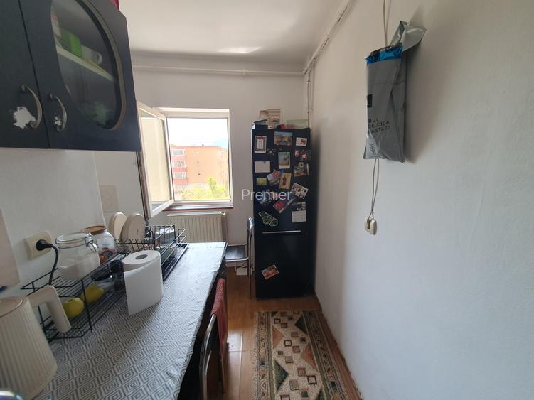 Craiter (str, Dacia ), garsoniera decomandata, etaj 4/4, 50000 euro - 3
