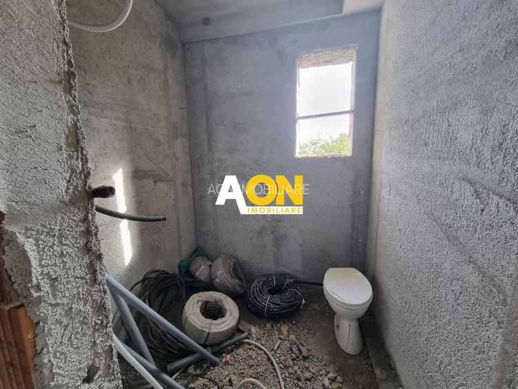 Casa la rosu,2100 mp teren,zona Micesti - 10