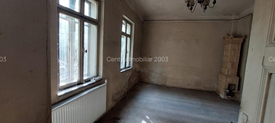 Universitate,Ultracentral, Comision 0, proprietate la curte - 9