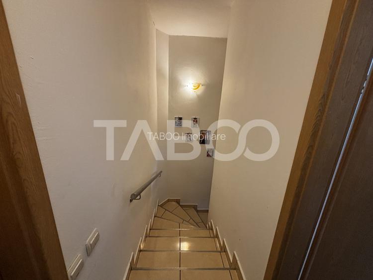Casa tip insiruita de vanzare 100mpu 210mp teren   Sura Mica Sibiu - 12