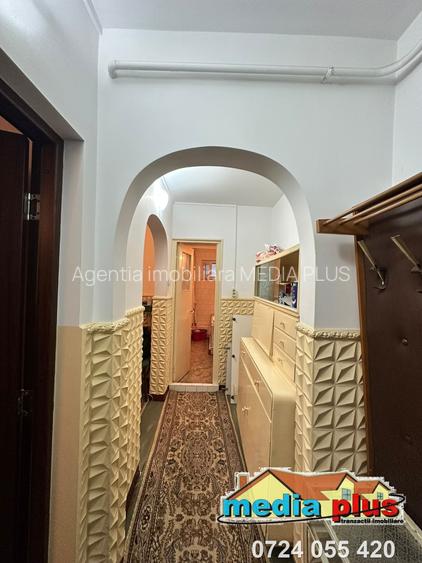 Apartament 2 camere decomandat, etaj 2, două balcoane – Micro 13 - 5