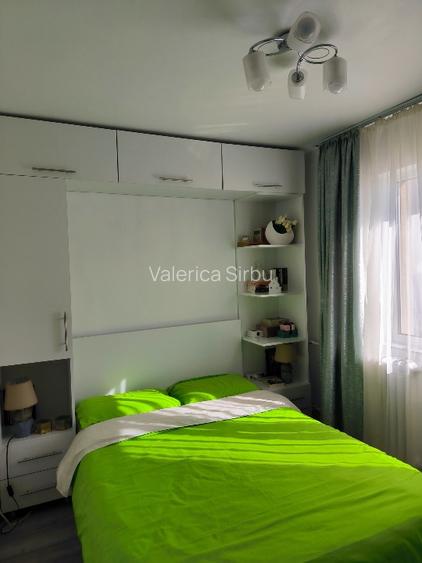 Apartament 3 camere, 44 mp, etaj 3, vedere sud – complet renovat, mobilat și uti - 3