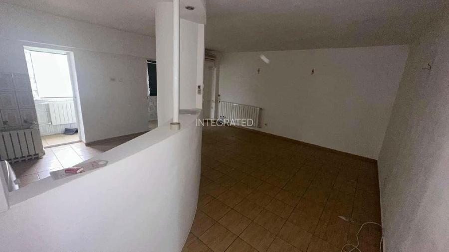 Cernavoda - str. 9 mai, Apartament cu 3 camere - 69 mp - etaj 3 - 6