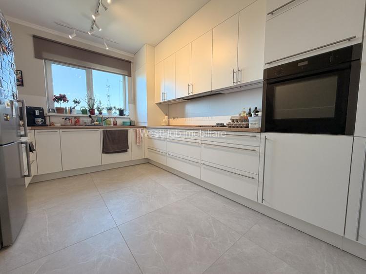 Duplex 5 camere, 120 mp, teren 303 mp -GIROC-COMISION 0% - 5