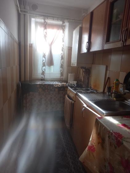 Inchiriez apartament doua camere Blascovici - 9