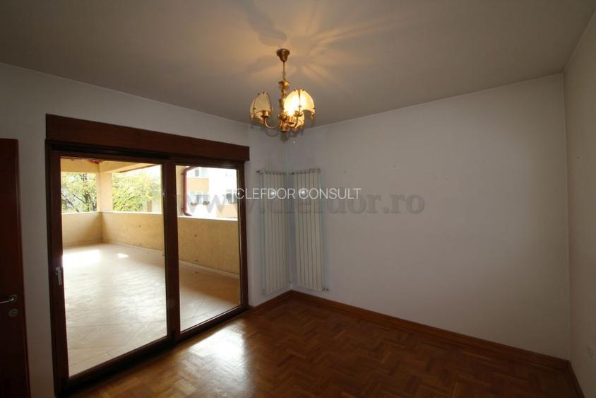 Dorobanti - Beller Casă / Vilă cu 9 camere de închiriat pretabil birouri - 4