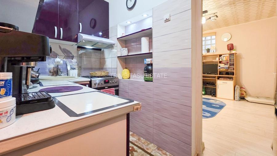 Casă de vânzare 2 camere  Mansarda + Pivnița - Belvedere - 6