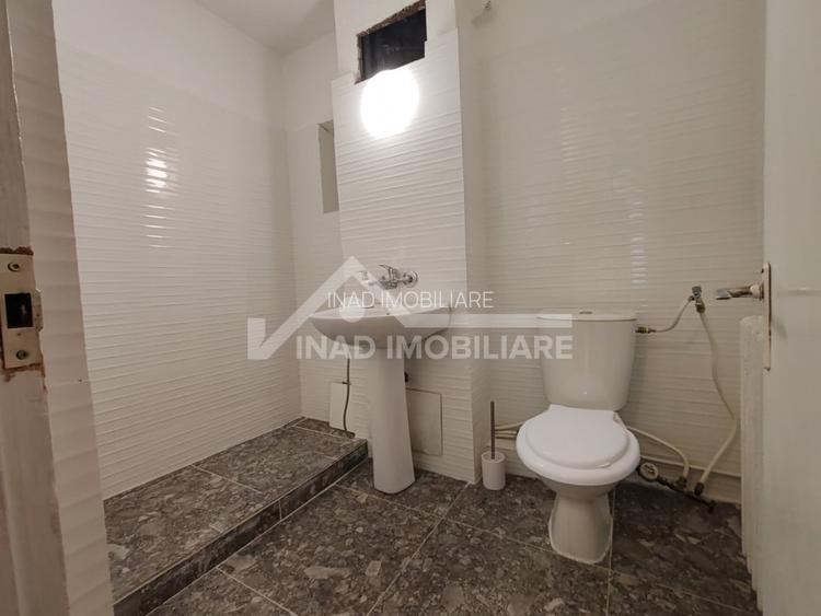 Apartament cu 2 camere de vanzare Gheorgheni Str. Nicolae Titulescu - 12