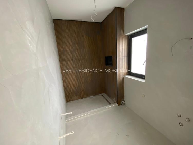 Case individuale cu 4 camere si mansarda. Teren 400 mp. Comision 0 - 22