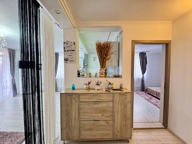 Apartament cu 3 camere aproape de plaja- ideal pentru locuit sau investitie - 3