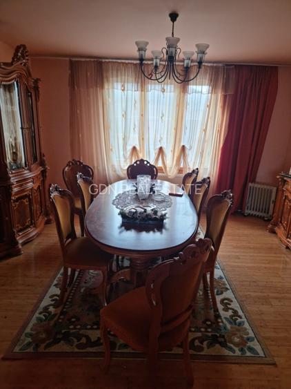 Casa de locuit parter+etaj Loc. Gurahont Arad - 2