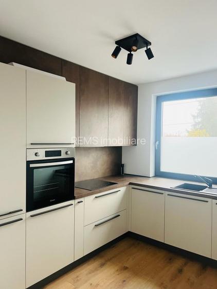 Casa de vanzare, 4 camere, ultrafinisata, mobilata si utilata, Buna Ziua - 9