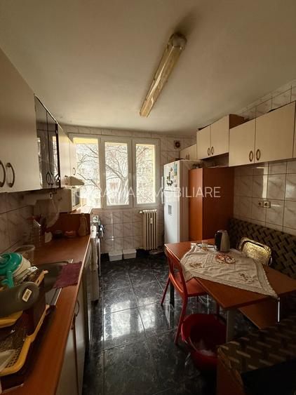 Parcul Circului - Lacul Tei - 15 min Metrou Stefan cel Mare - 13