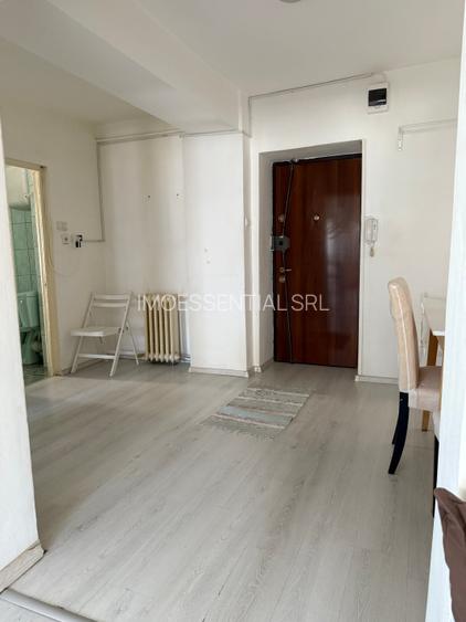 2 camere  decomandat ultra central Bulevardul Unirii 33 - 8