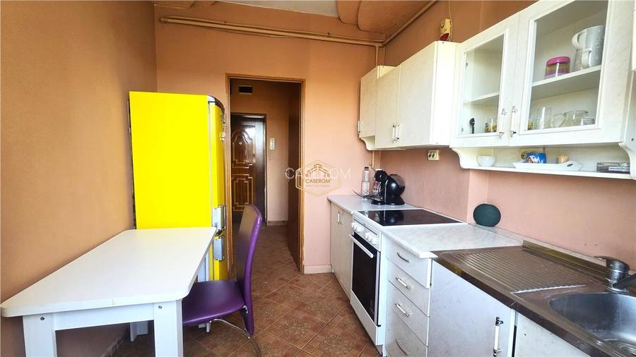 Centru - Apartament luminos cu 2 camere pe Calea Traian - 11