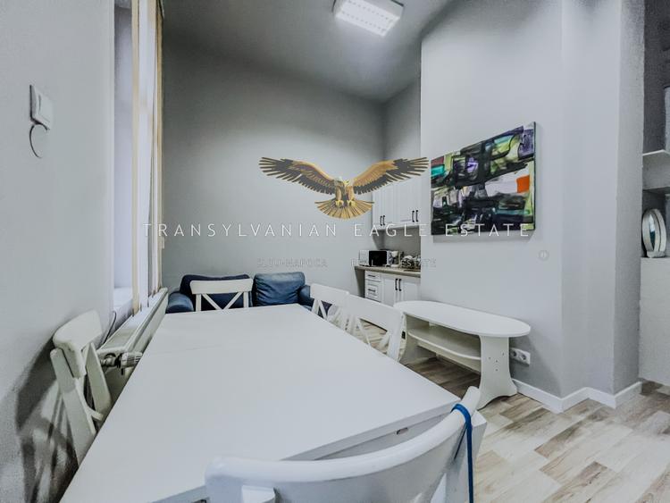 Apartament rezidential superb situat in centru