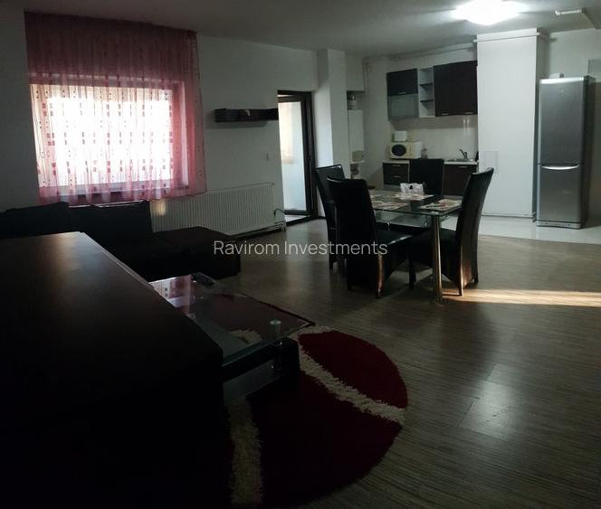 Apartament de inchiriat, trei decomandate, mobilat utilat, etaj unu, zona Mall - 15