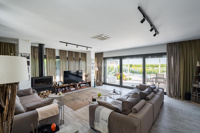 Vila individuală cu piscină și deschidere la lac – Izvorani, zona exclusivistă - 10