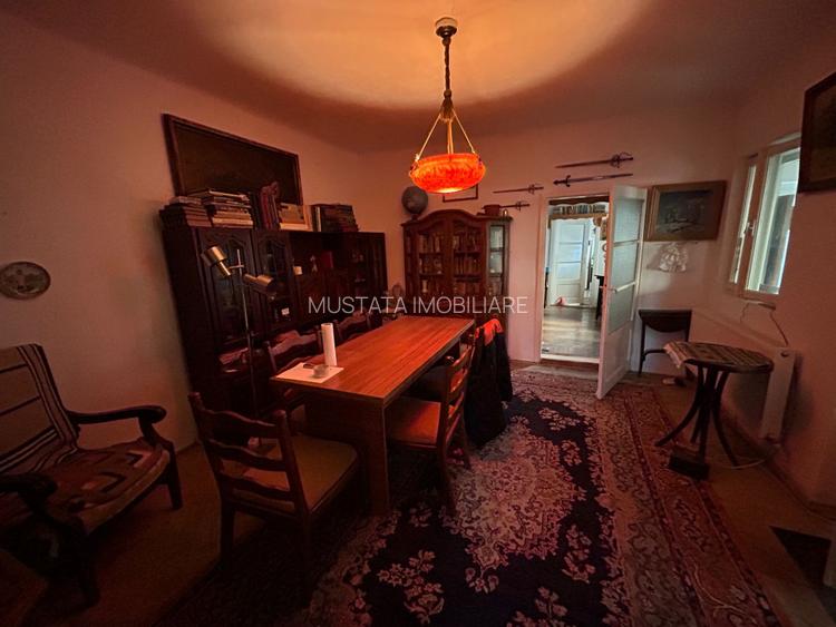 Casa 3 camere, zona Ultracentrala, constructie caramida din anul 1996 - 2