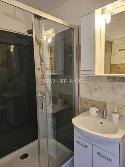 Vila/Pensiune Mamaia-Sat , zona Scoica /Acceptam  si schimb - 7