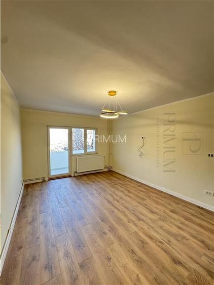 ARADULUI - 3 CAM - 2 BAI - DECOMANDAT - ETAJUL 2 - CENTRALA PROPRIE - BLOC IZOLA - 3