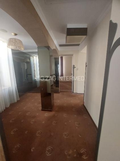 Ultracentral - cladire emblematica D+P+1+M, 430 mp., curte 200  mp. - 9