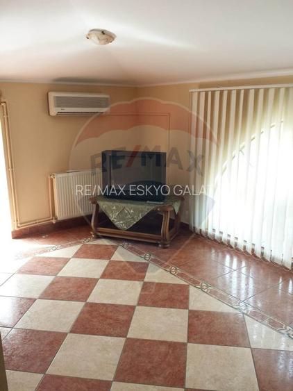 Clădire birouri /Sediu firmă de vânzare - Piața Centrală Galați - 13