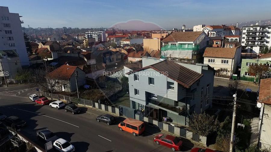 Casa cu 12 camere de vanzare in zona semicentrală! COMISION 0! - 16