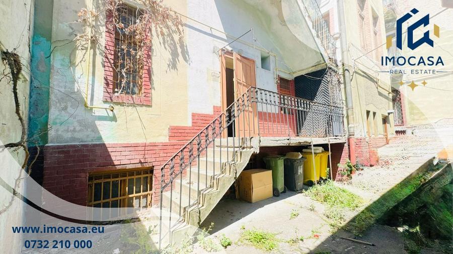 De vânzare potențial apartament ultracentral Arad