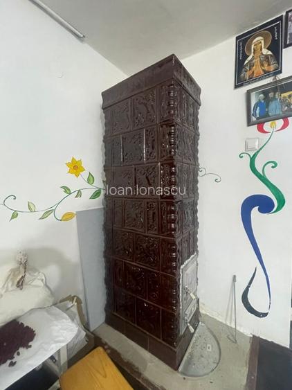 Casa de vanzare  curte propie cu garaj si loc parcare in fata casei  - 9