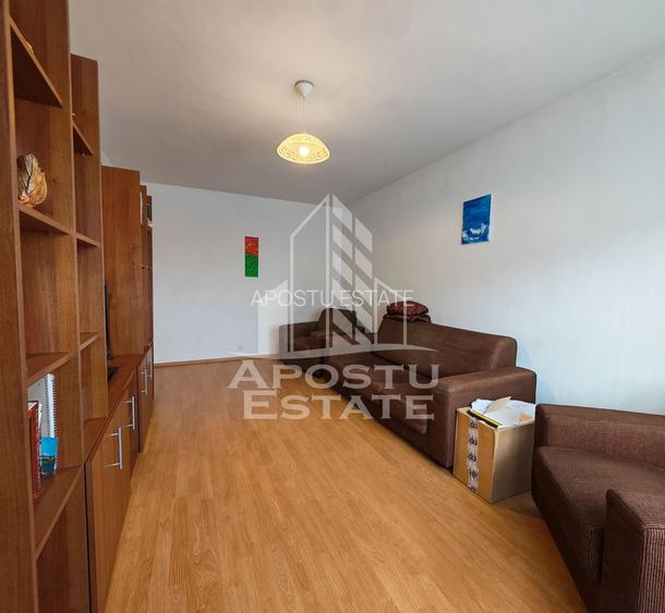 Apartament 3 camere, decomandat, etaj intermediar, zona Torontalului - 9