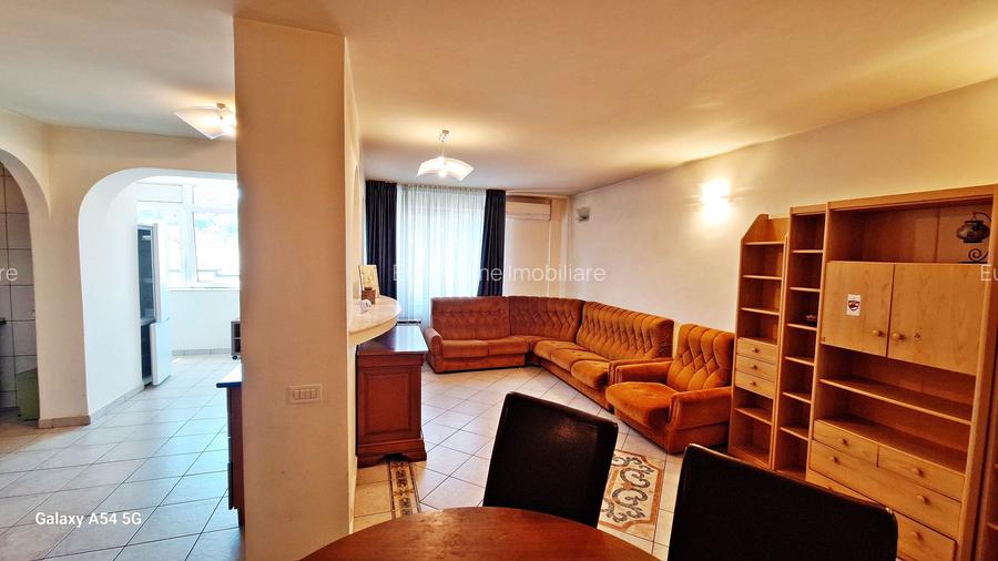 Centrul Civic, apartament cu 4 camere, 78mp+5mp balcon, 175000 euro - 3