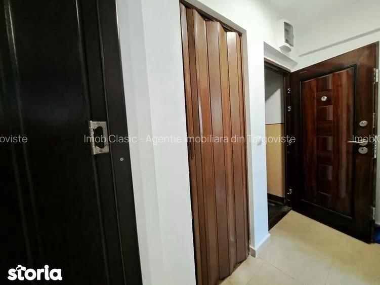 🏡 Aleea Trandafirilor, Târgoviște, etaj 3/4, vânzare apartament 2 camere - 12