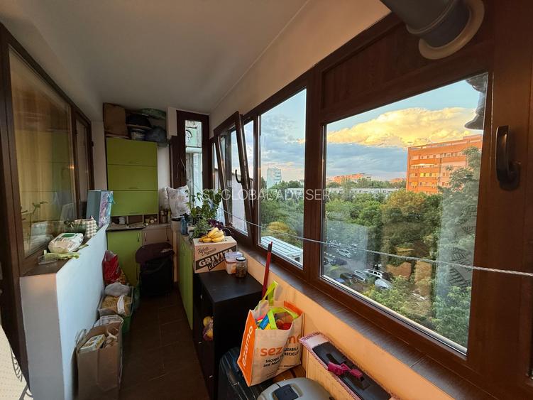 Apartament 3 camere la etajul 6 din 9, situat la 5 min de Metrou Gorjului - 12